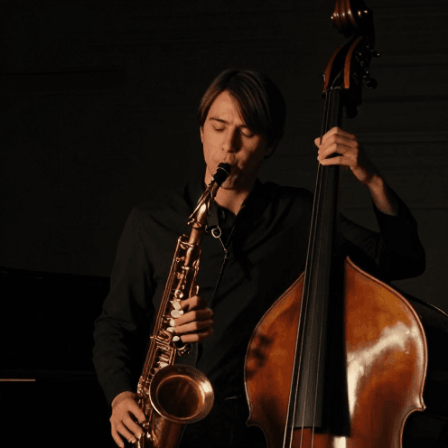 A Minimalist Intimate Vocal Jazz